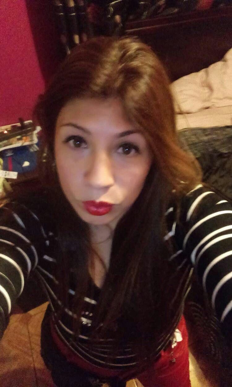 <em>Camila R. </em>